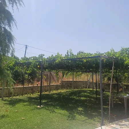Semesterbostad Hamit House Vacation